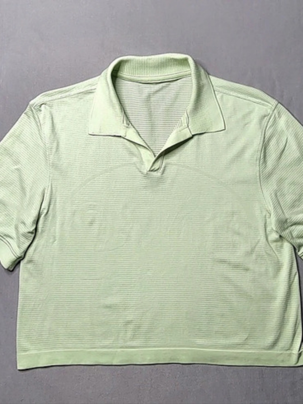 lululemon Women's  Short Sleeve Polo Shirt Quick Dry Color Light Green Size 8